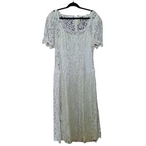 Benée by Lauri Ann – Vintage-Inspired Lace Midi Dress White Cream Bridal